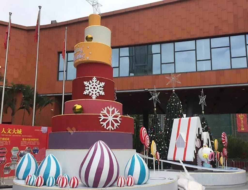 圖木舒克廣東惠陽樓盤2019玻璃鋼新年圣誕美陳裝飾