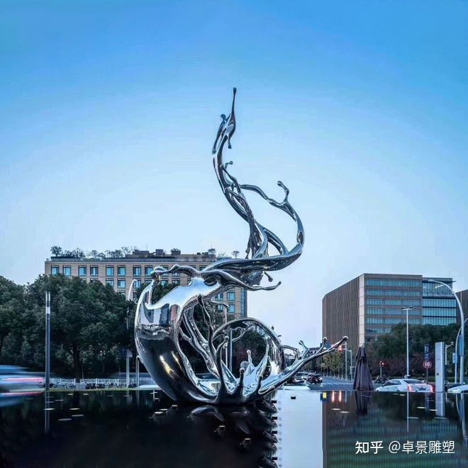 圖木舒克蘇州玻璃鋼雕塑在藝術表現力上有哪些獨特之處？